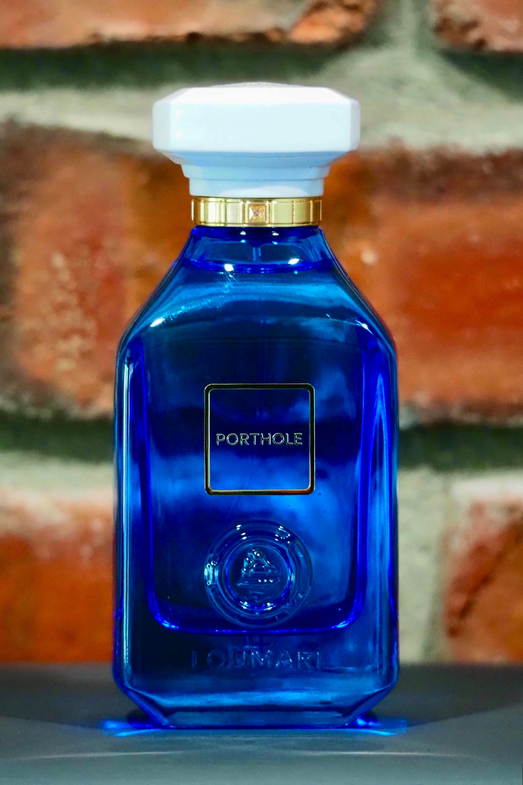 Loumari Porthole Extrait (Sample)