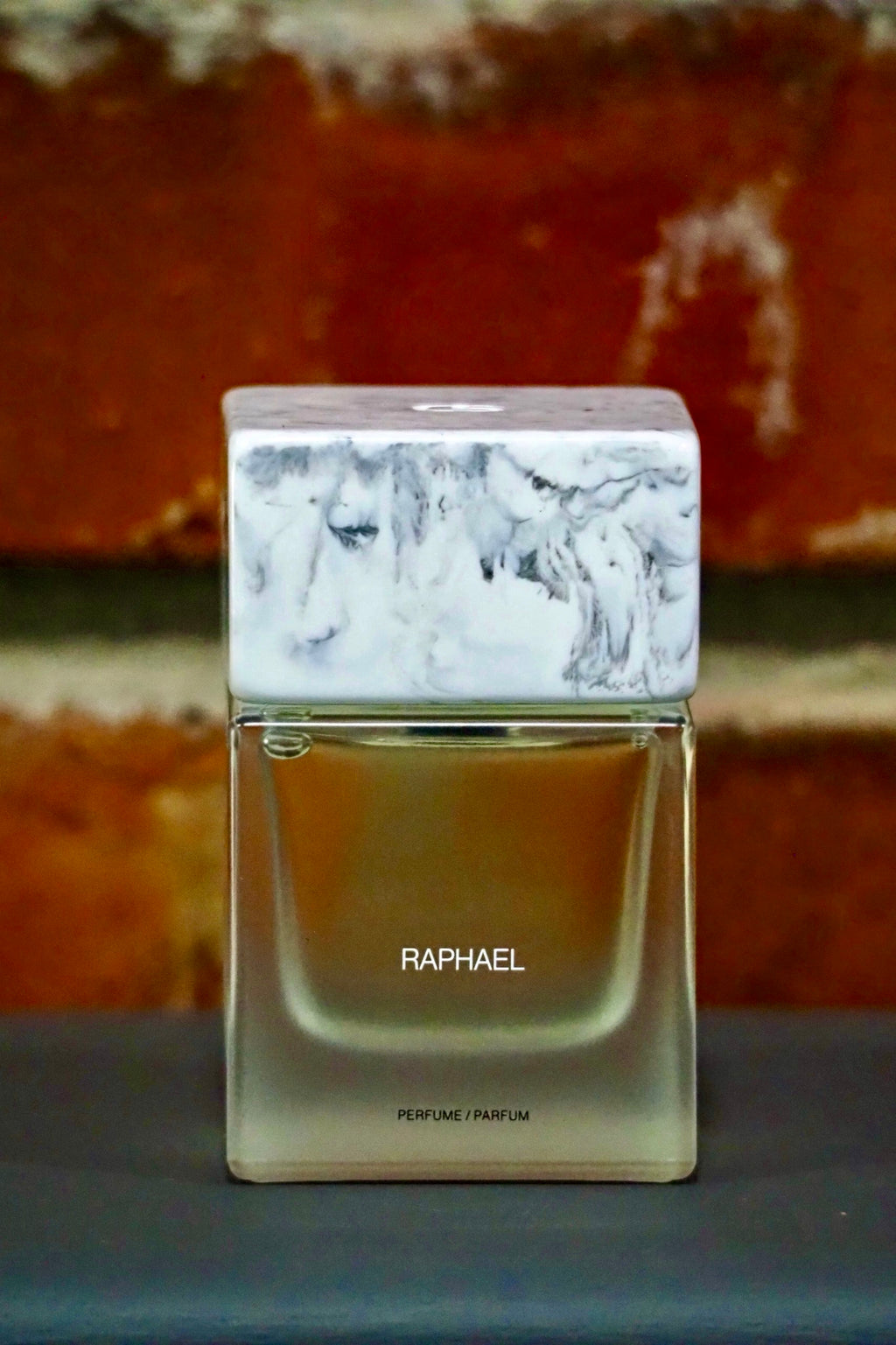 Sora Dora Raphael Extrait (Sample)