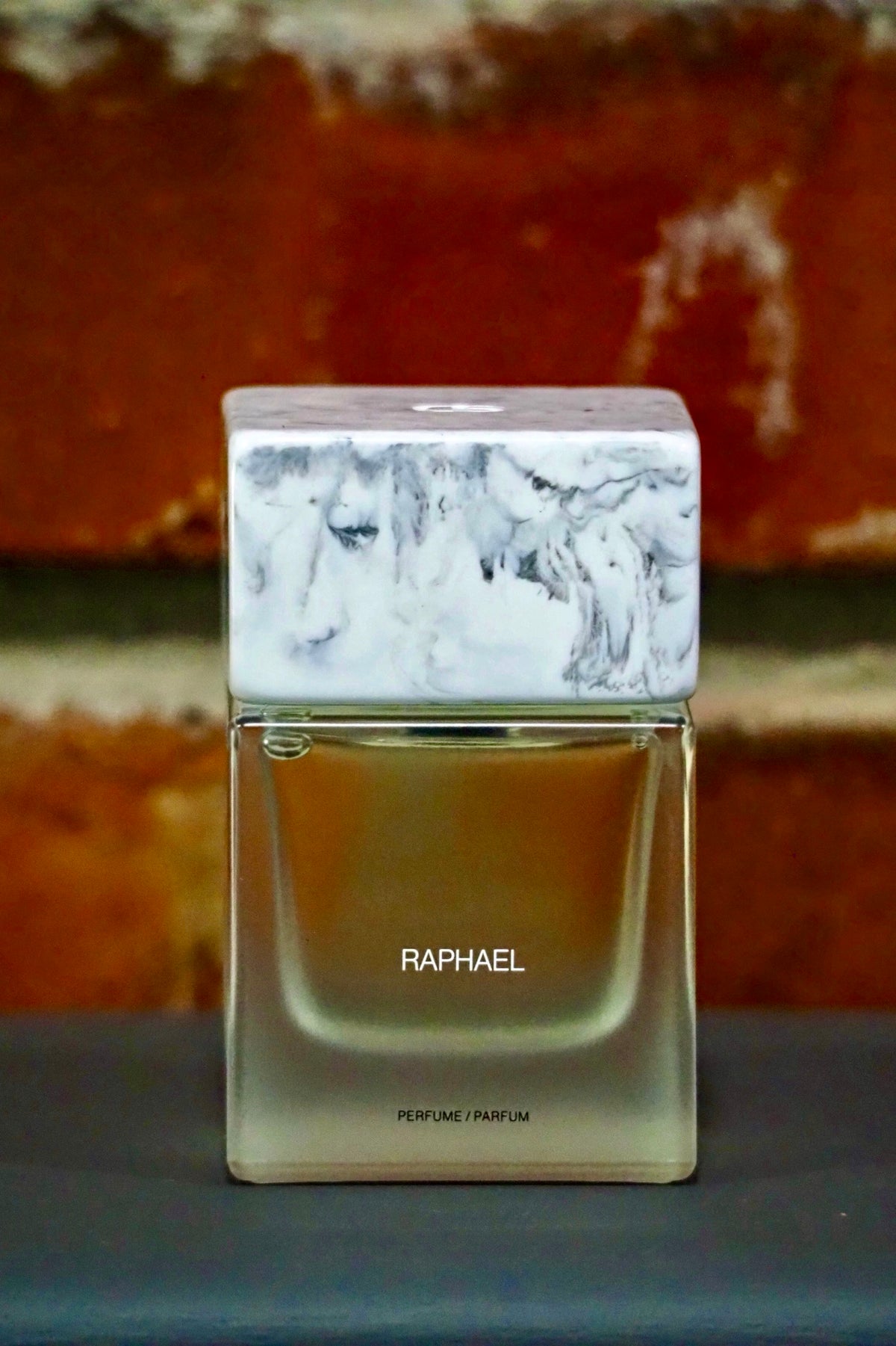 Sora Dora Raphael Extrait (Sample)